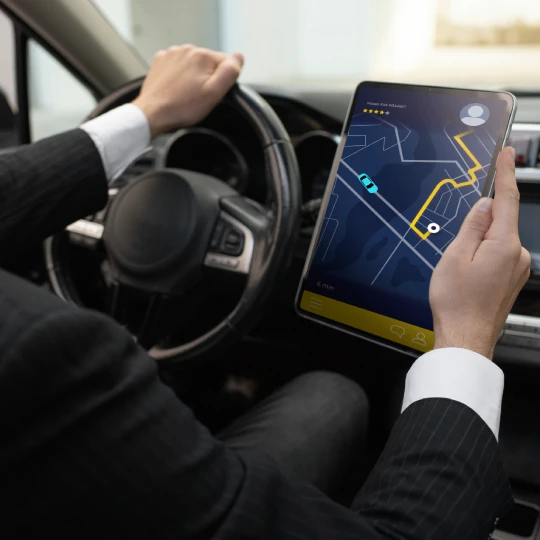 Kompletan pregled Vaše flote u realnom vremenu - Maxx Mobility